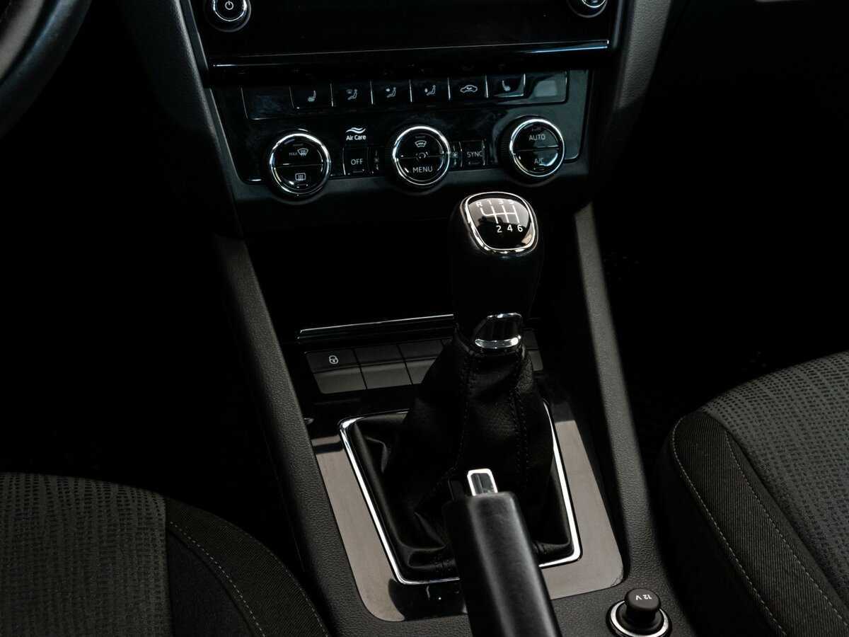 Skoda Octavia 2018 года с пробегом. Фото: #12