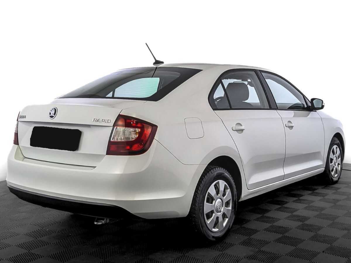 Skoda Rapid 2019 года с пробегом. Фото: #4