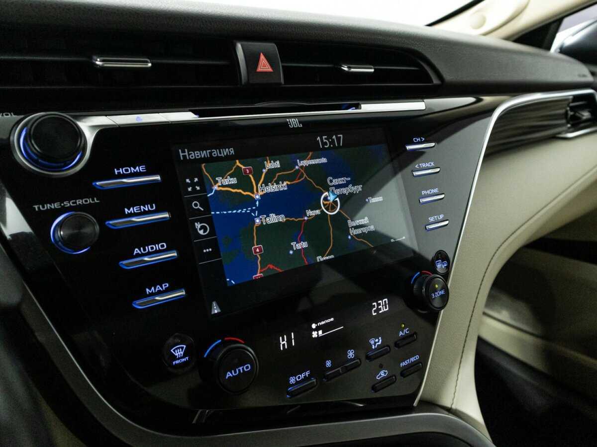 Toyota Camry 2018 года с пробегом. Фото: #16