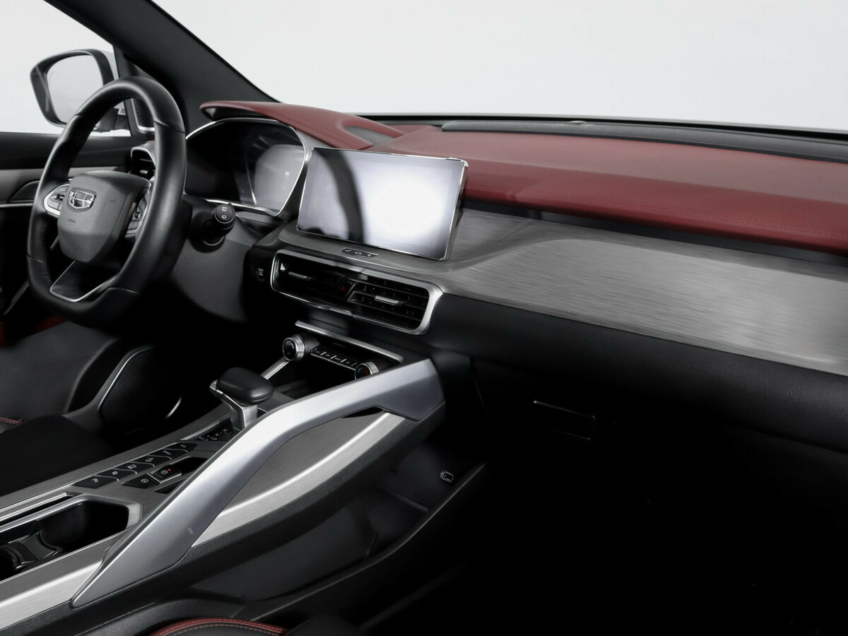 Geely Coolray 2023 года с пробегом. Фото: #8