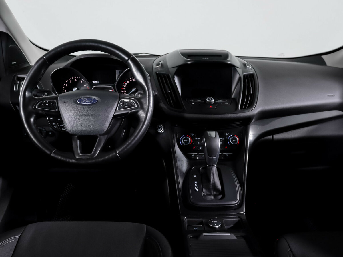 Ford Kuga 2017 года с пробегом. Фото: #11
