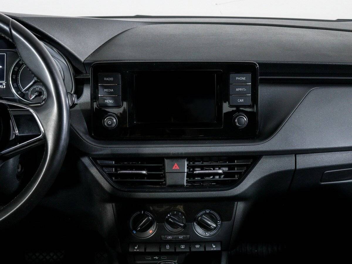 Skoda Rapid 2021 года с пробегом. Фото: #12