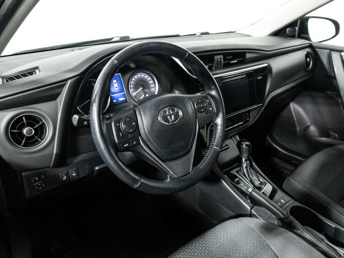Toyota Corolla 2018 года с пробегом. Фото: #10