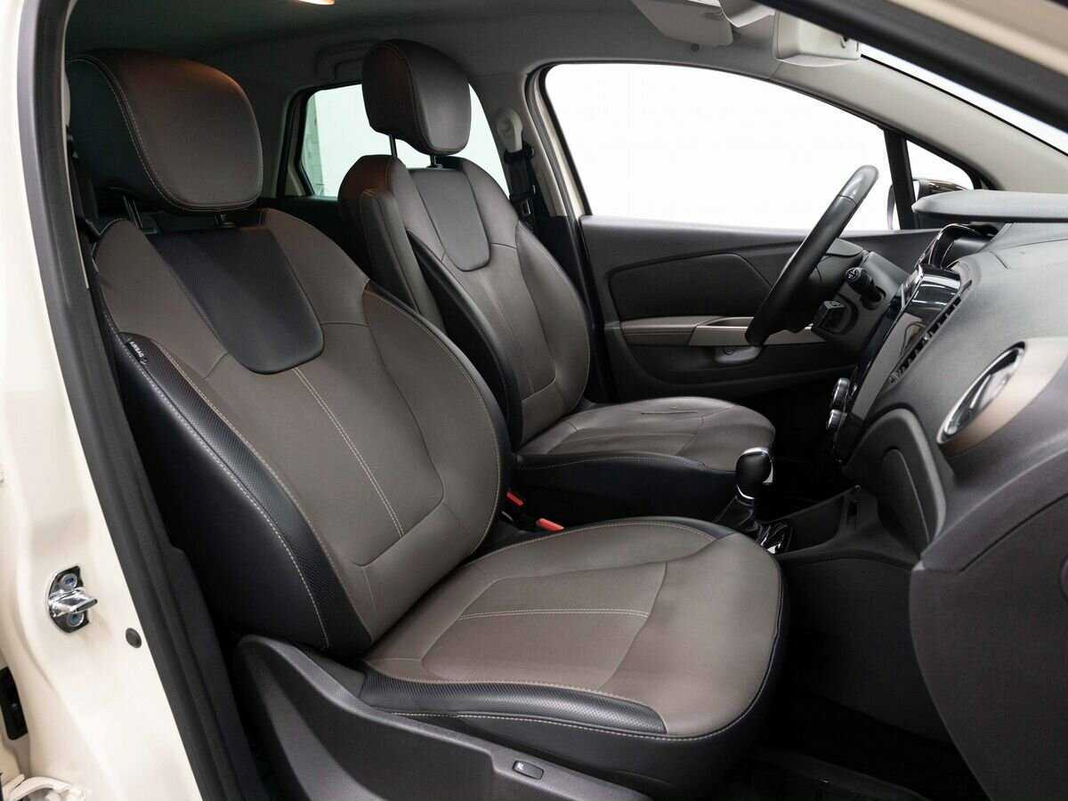 Renault Kaptur 2018 года с пробегом. Фото: #11