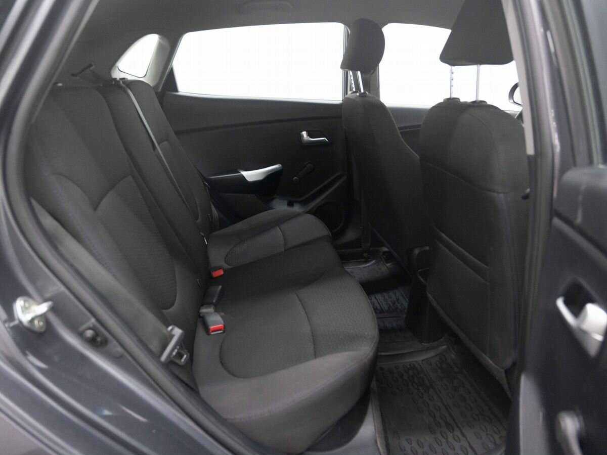 Kia Rio 2013 года с пробегом. Фото: #9