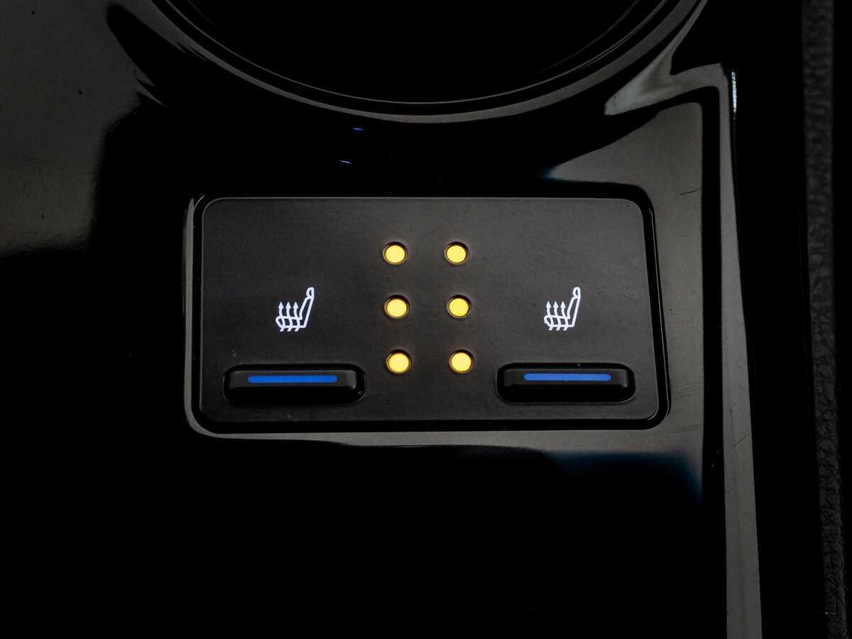 Toyota Camry 2020 года с пробегом. Фото: #15