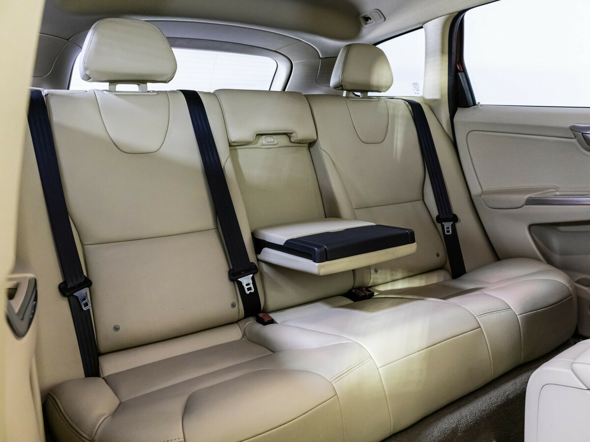 Volvo XC60 2014 года с пробегом. Фото: #15