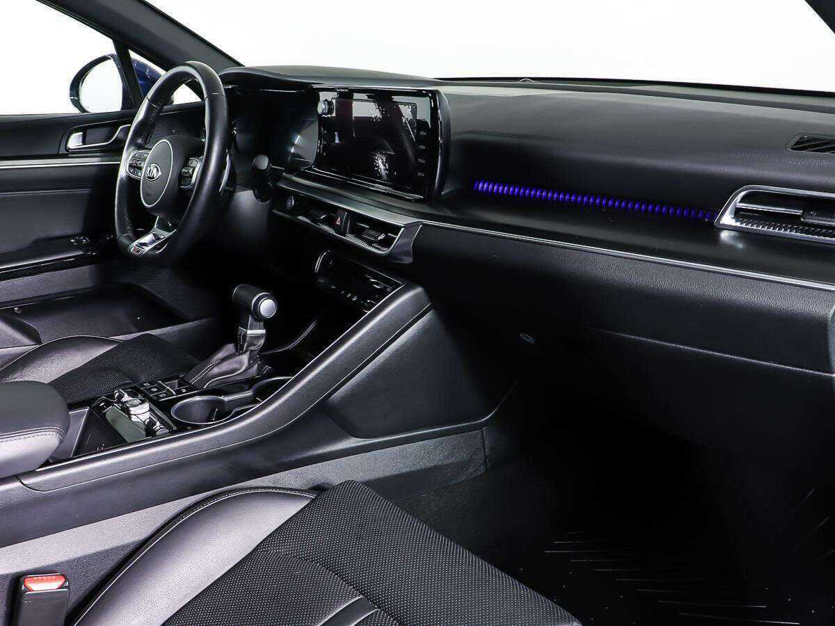 Kia K5 2020 года с пробегом. Фото: #8