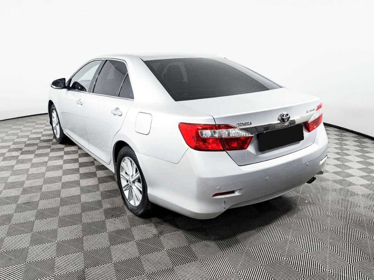 Toyota Camry 2014 года с пробегом. Фото: #5