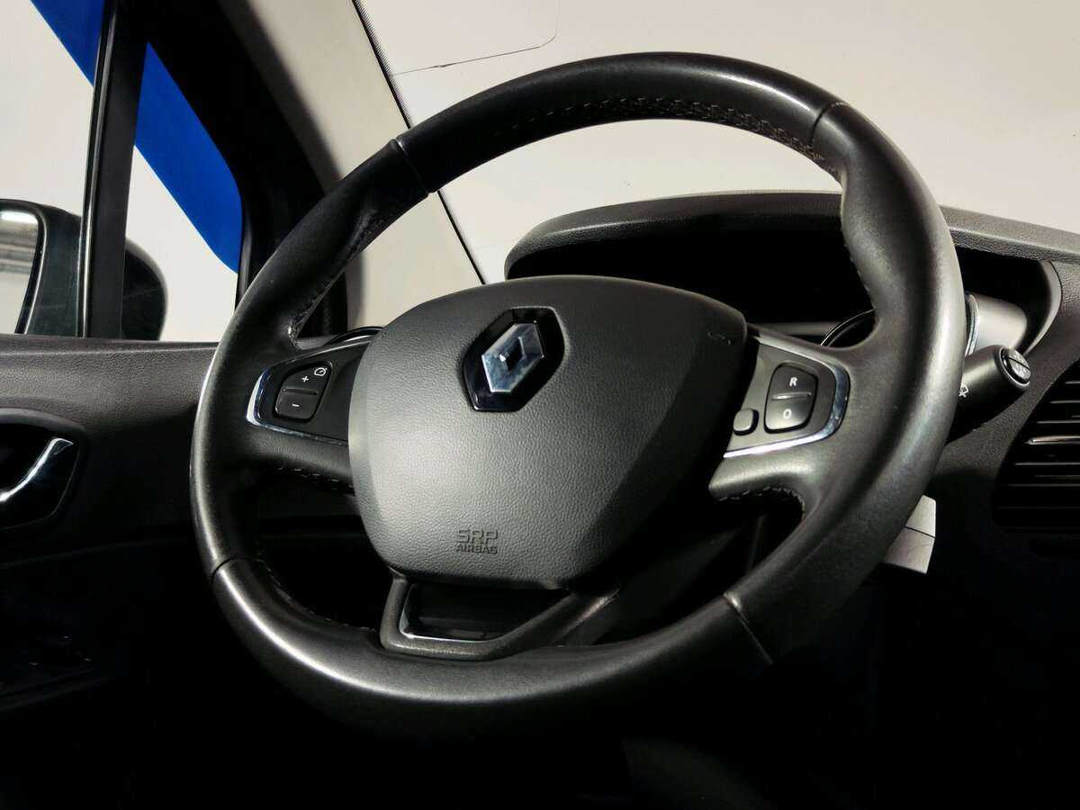 Renault Kaptur 2016 года с пробегом. Фото: #12