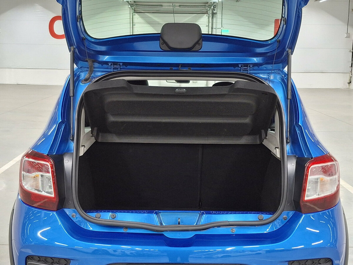 Renault Sandero 2016 года с пробегом. Фото: #9