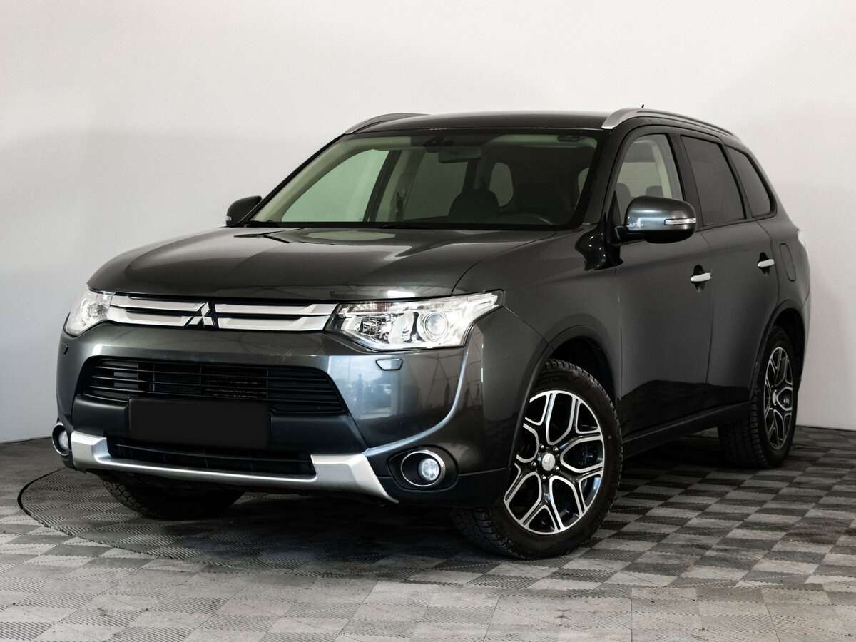 Mitsubishi Outlander 2014 года с пробегом. Посмотреть фото