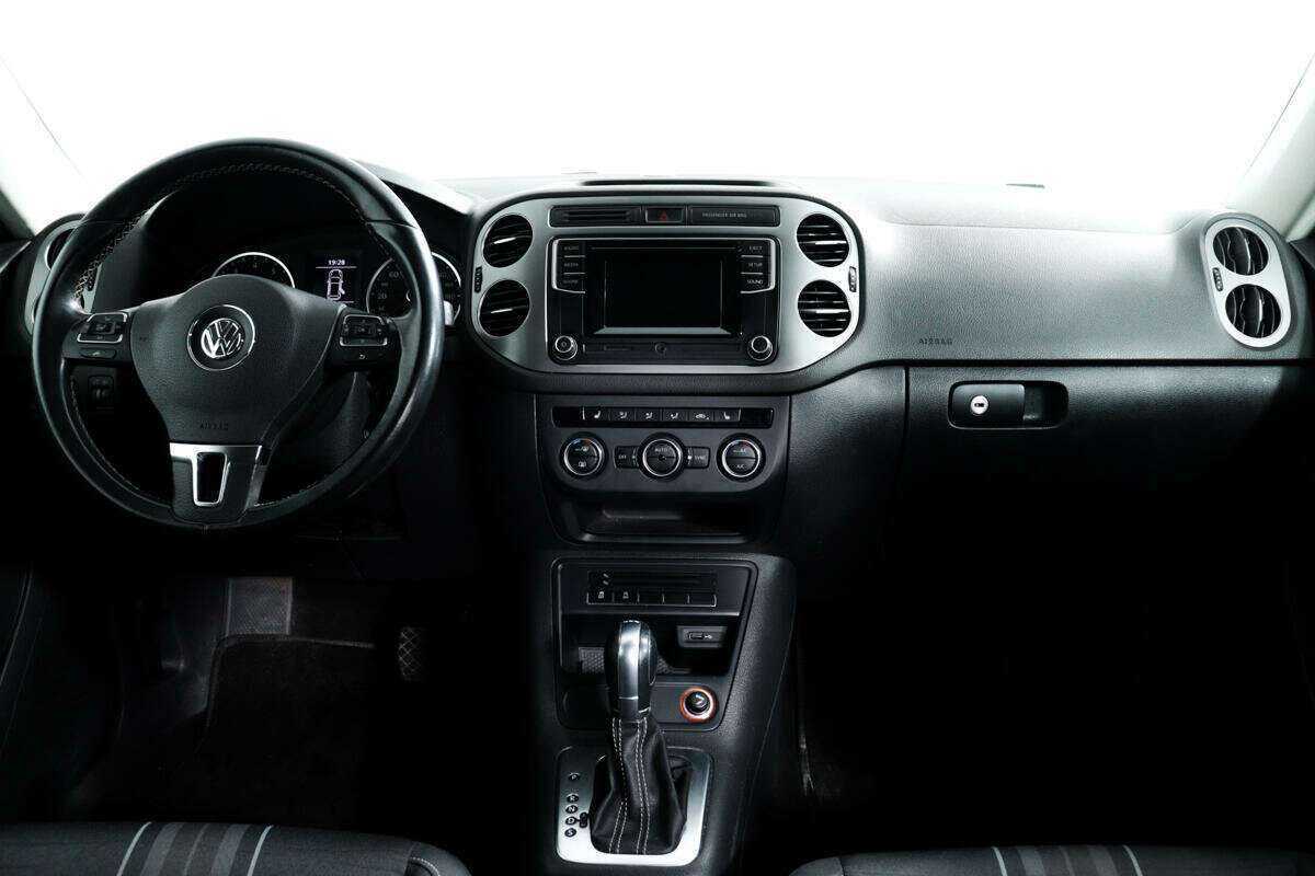 Volkswagen Tiguan 2016 года с пробегом. Фото: #10
