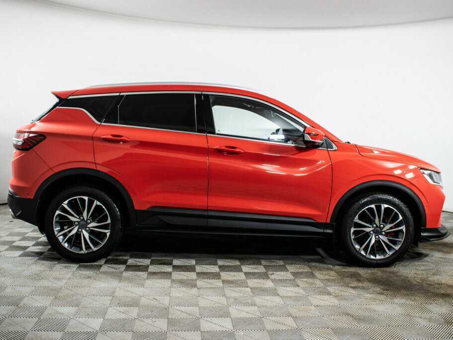 Geely Coolray 2022 года с пробегом. Фото: #3