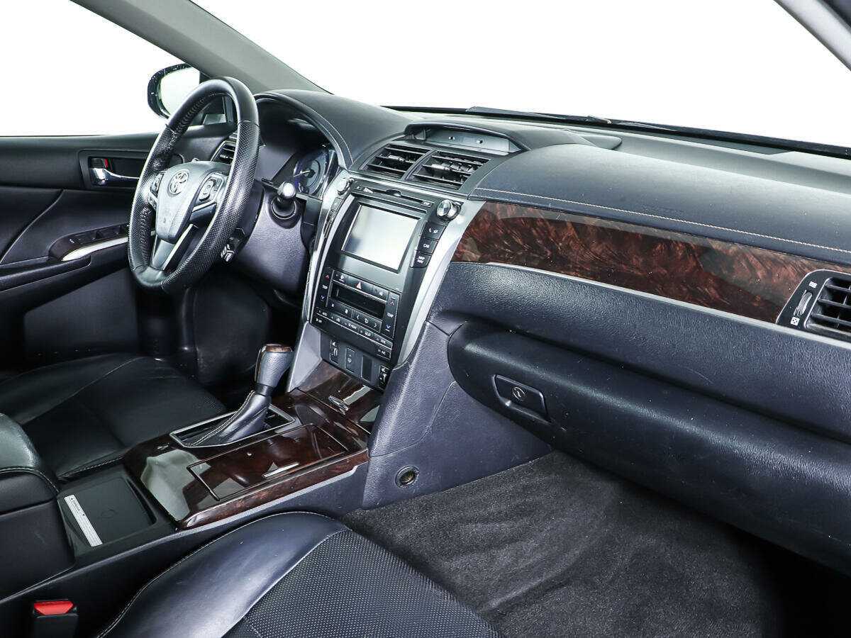 Toyota Camry 2016 года с пробегом. Фото: #7