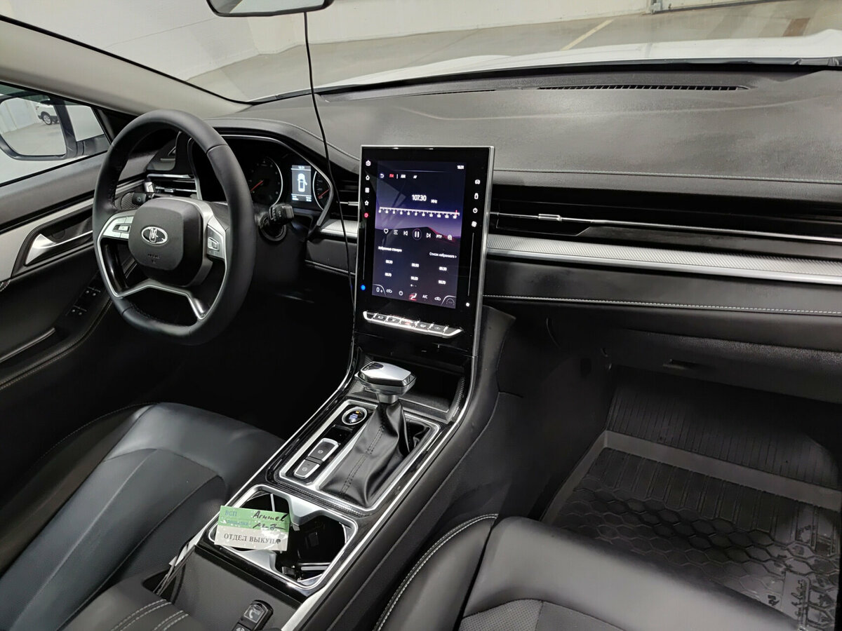 Москвич 6 2023 года с пробегом. Фото: #10