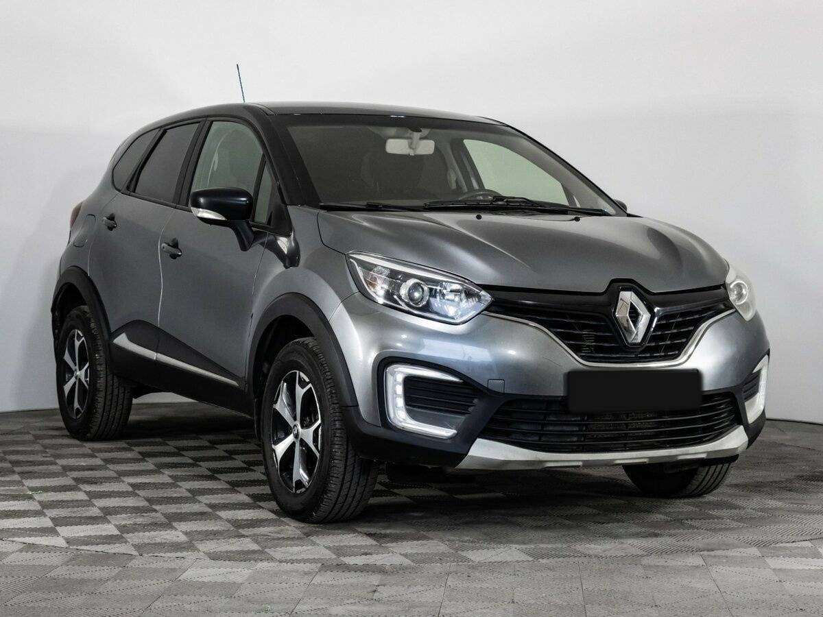 Renault Kaptur 2017 года с пробегом. Фото: #2