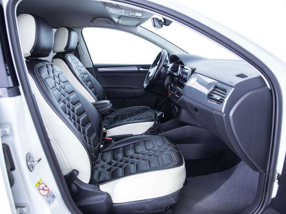 Volkswagen Polo 2020 года с пробегом. Фото: #6