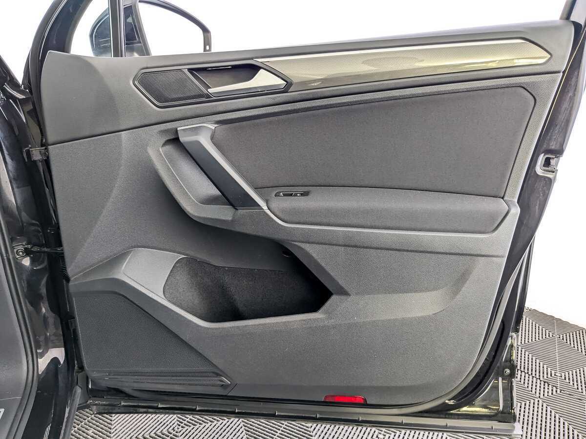 Volkswagen Tiguan 2019 года с пробегом. Фото: #19