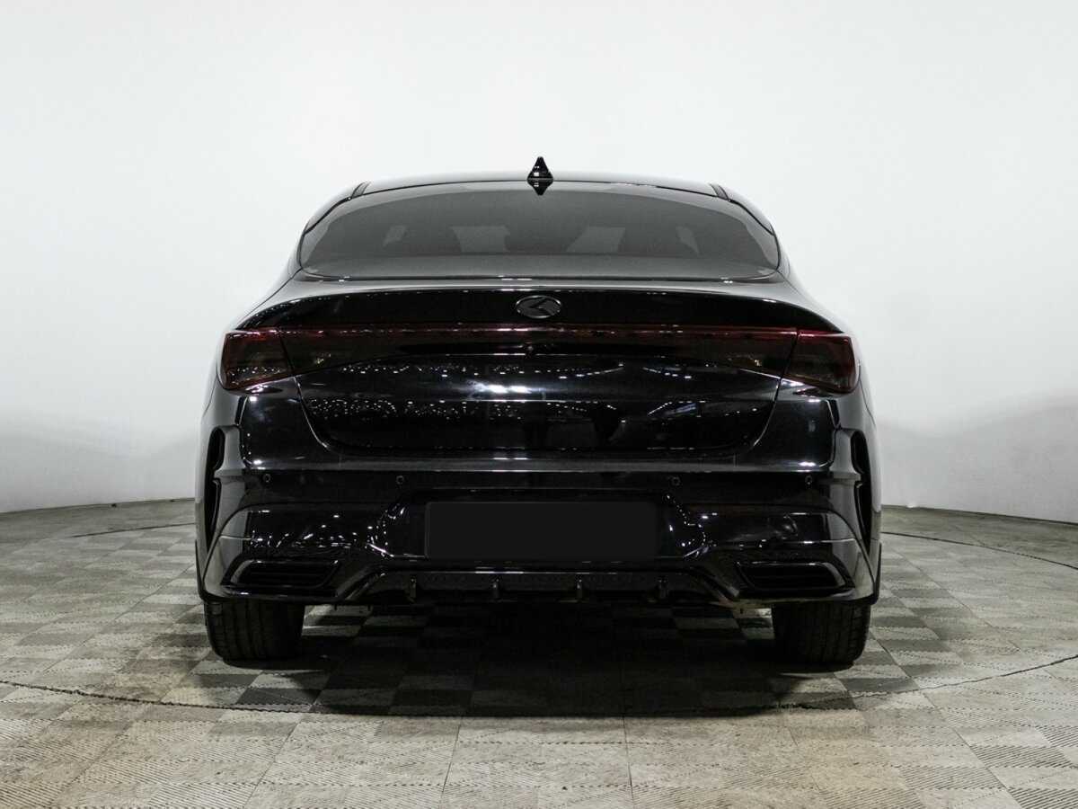 Kia K5 2021 года с пробегом. Фото: #5