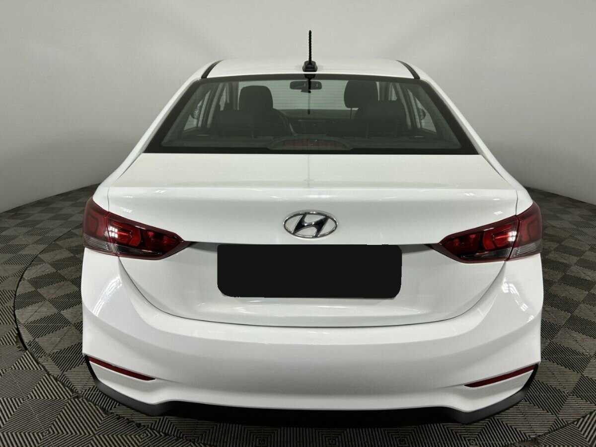 Hyundai Solaris 2017 года с пробегом. Фото: #2