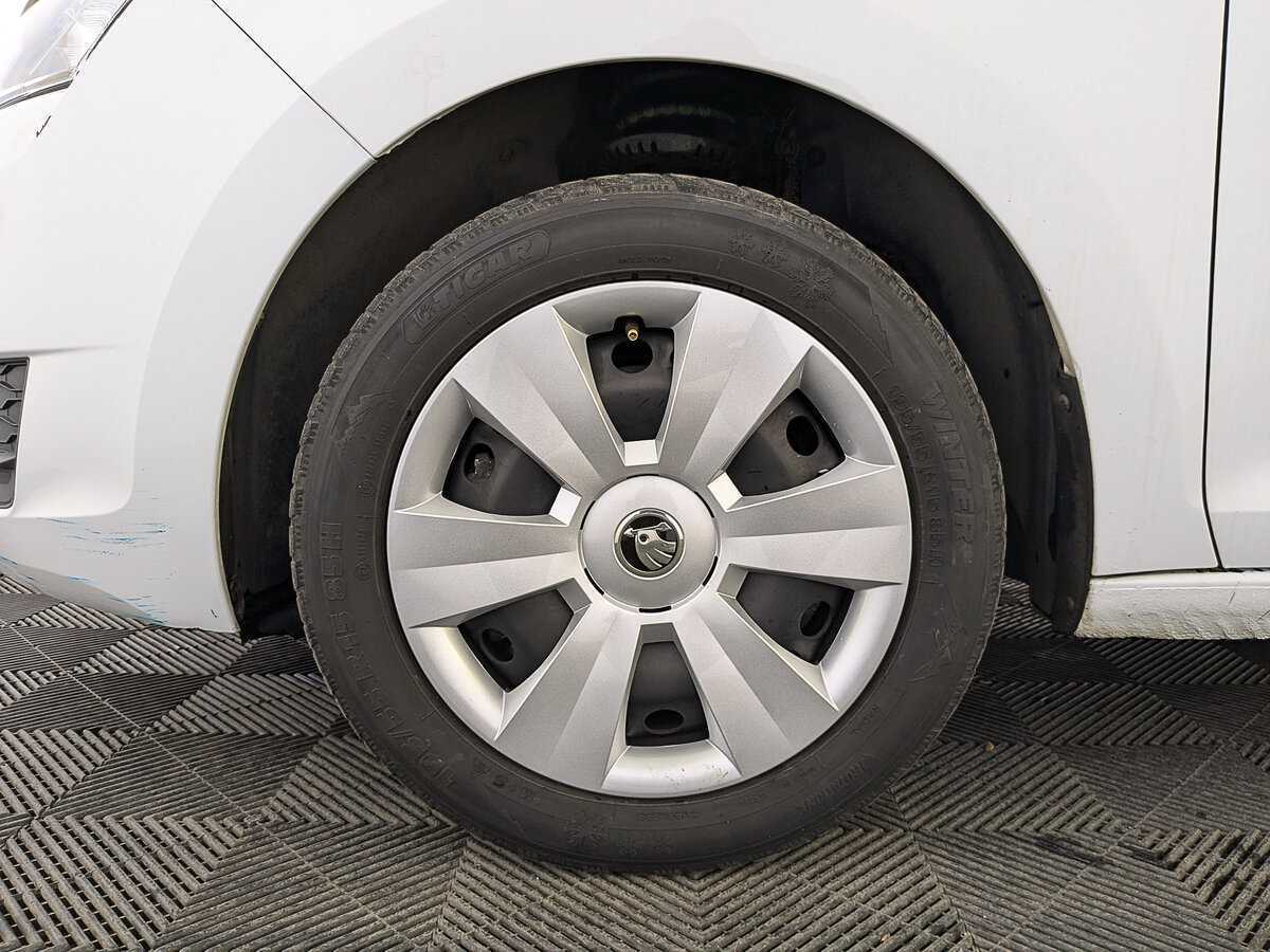 Skoda Rapid 2019 года с пробегом. Фото: #10