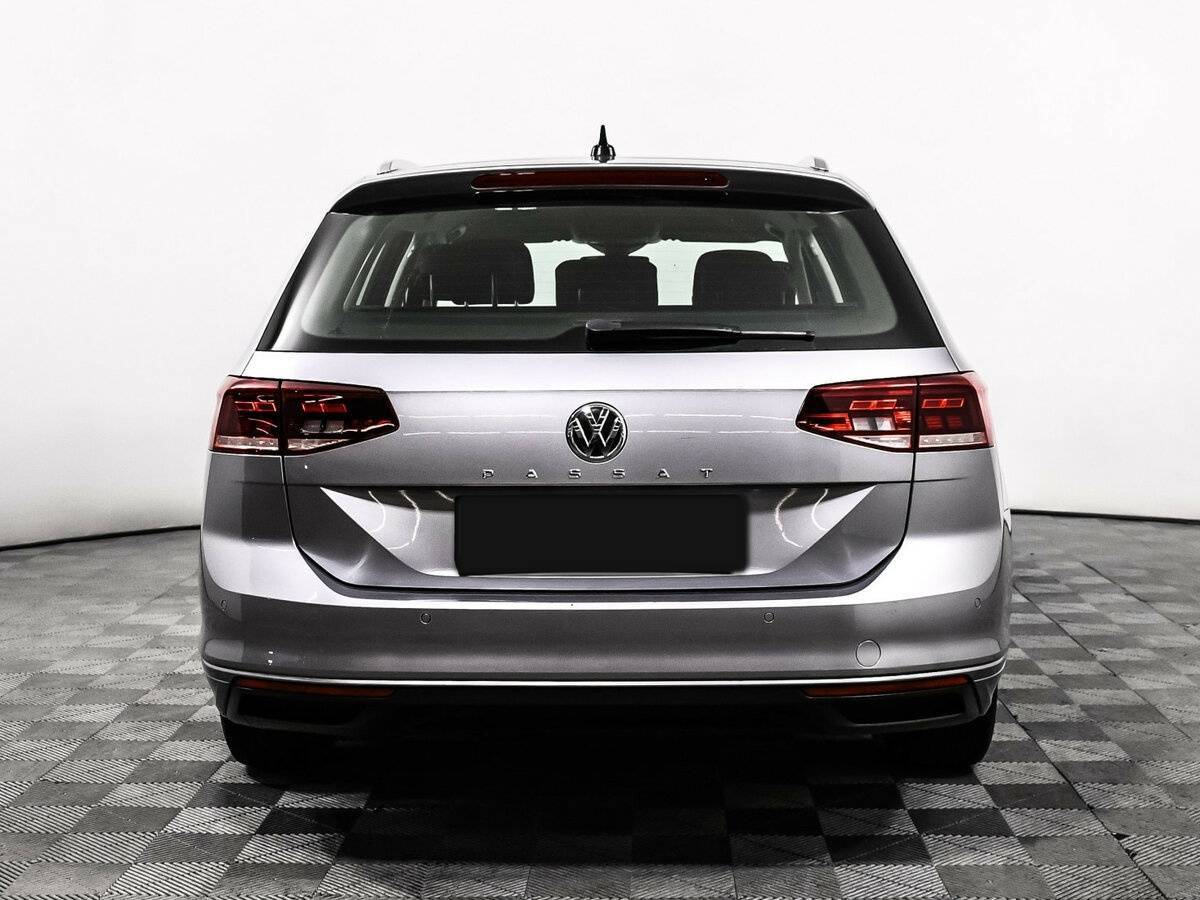 Volkswagen Passat 2019 года с пробегом. Фото: #5