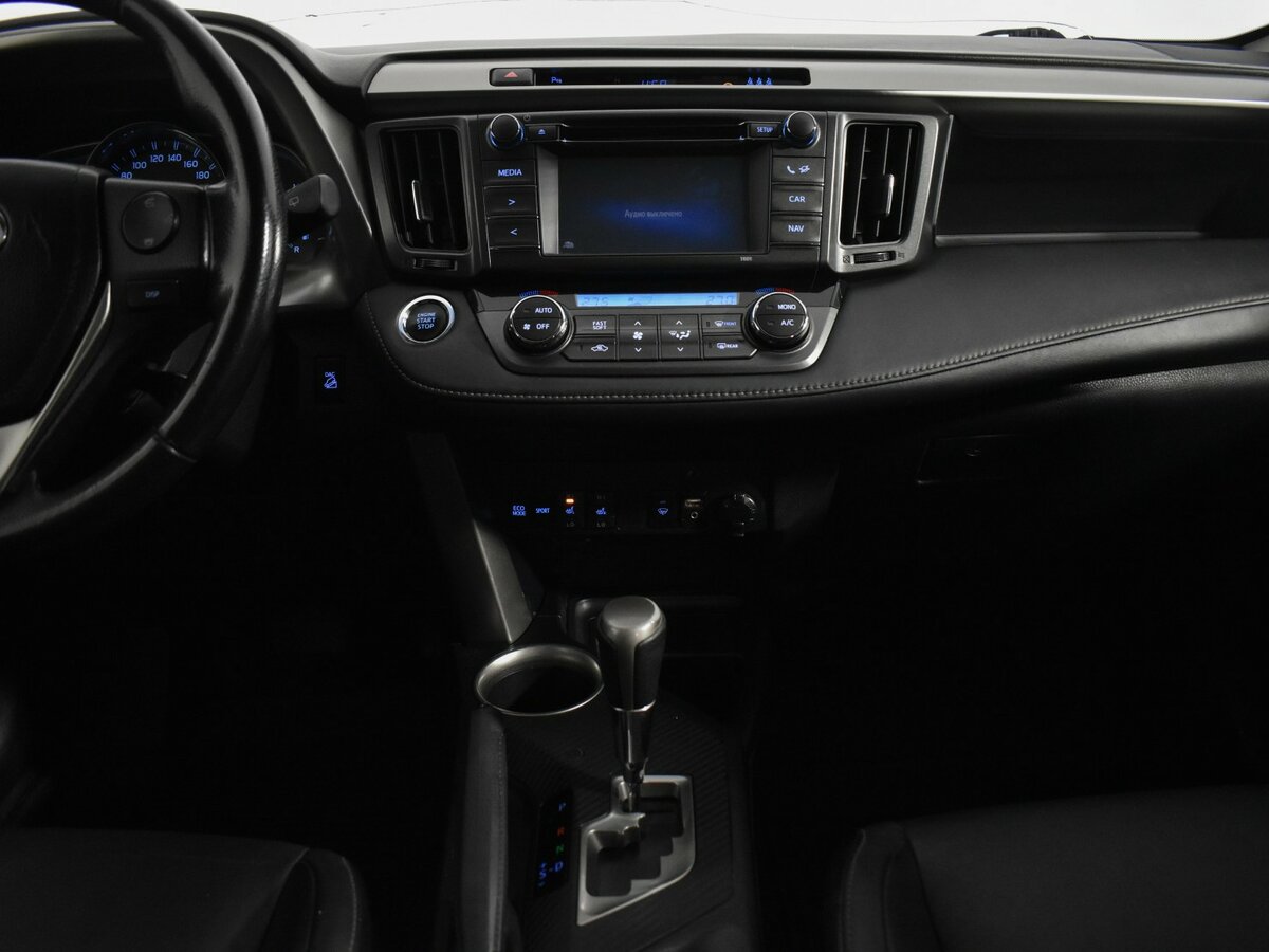 Toyota RAV4 2015 года с пробегом. Фото: #15