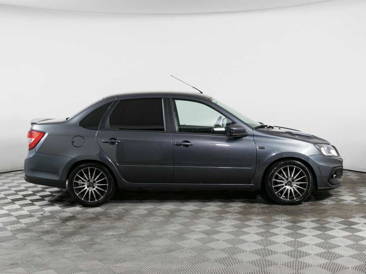 Lada (ВАЗ) Granta 2018 года с пробегом. Фото: #1