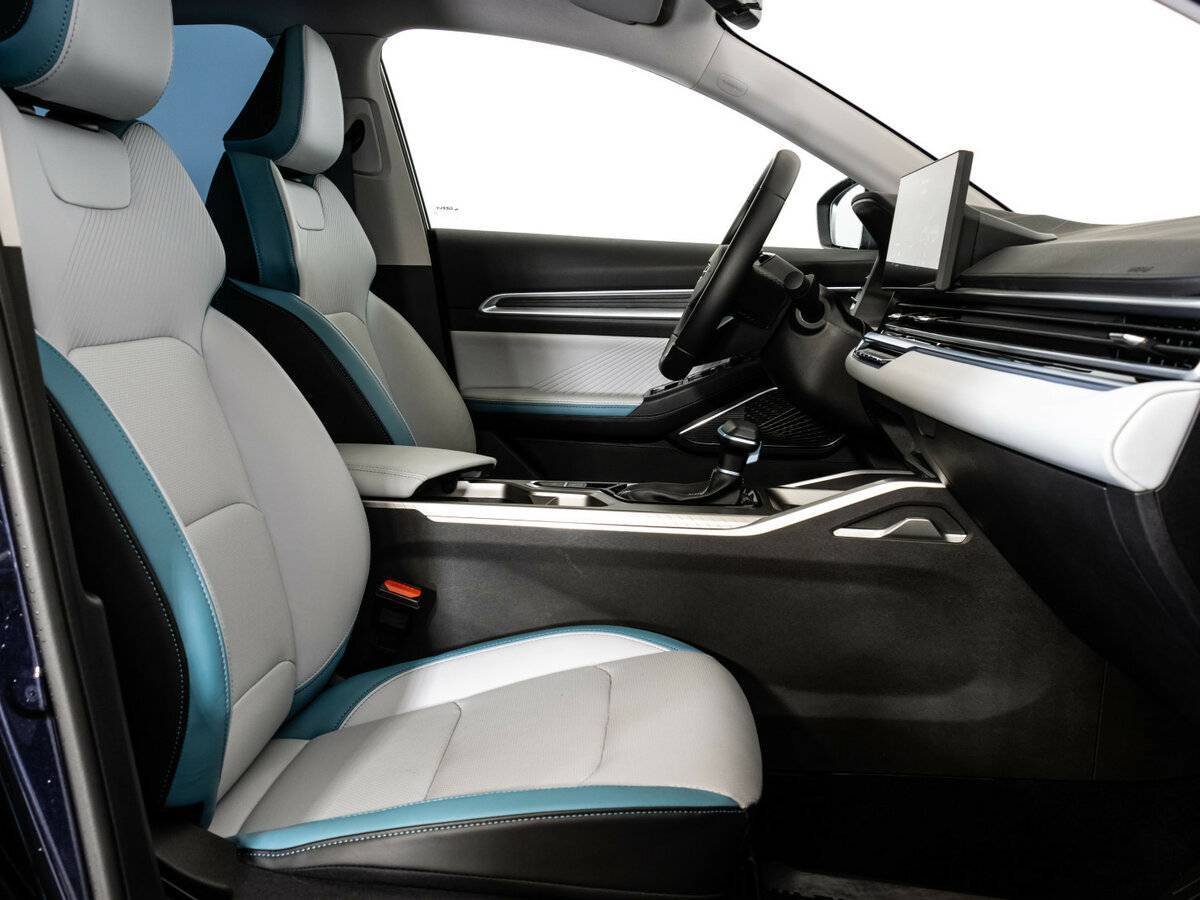 Geely Emgrand 2023 года с пробегом. Фото: #10