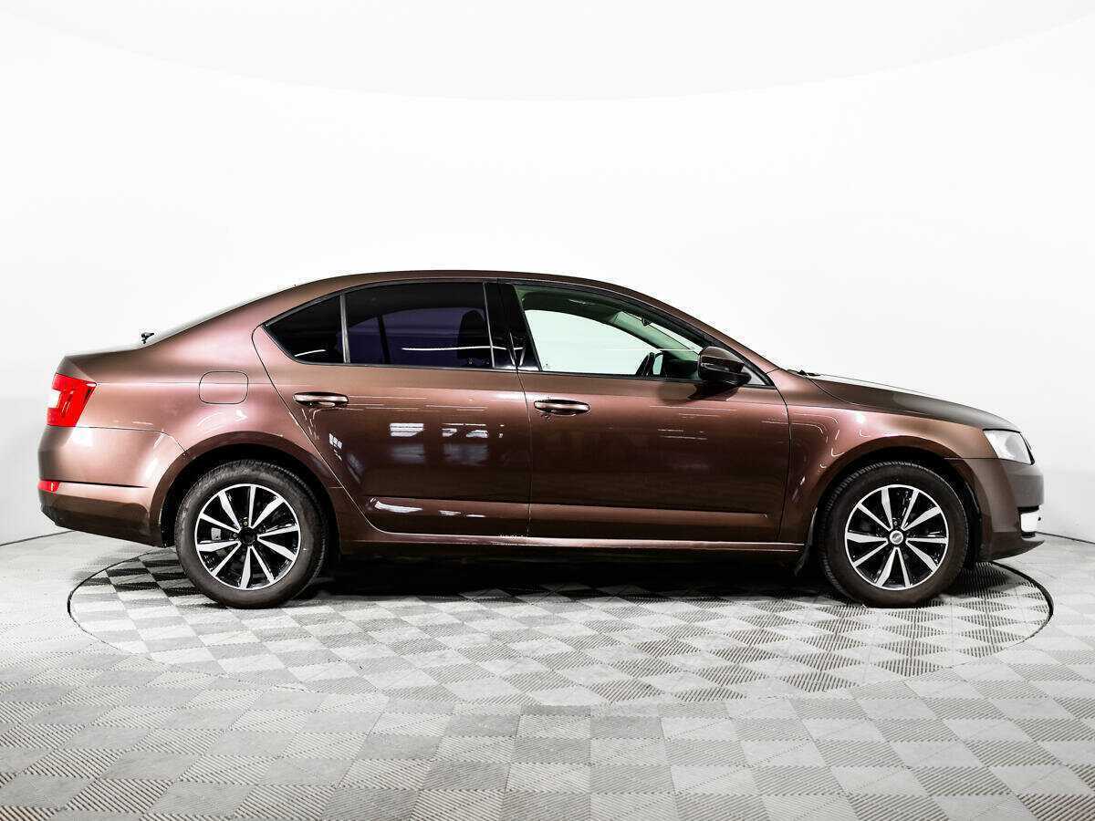 Skoda Octavia 2013 года с пробегом. Фото: #3
