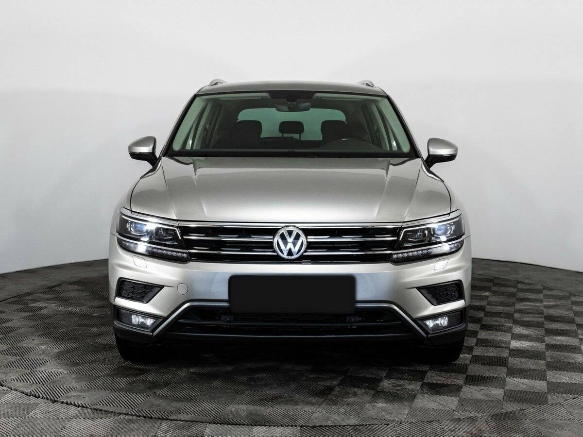 Volkswagen Tiguan 2017 года с пробегом. Фото: #1