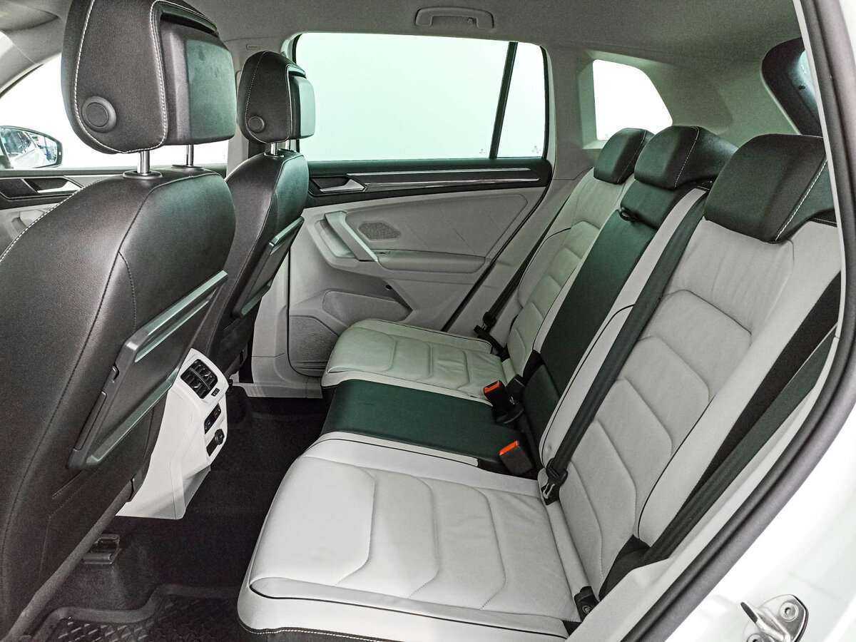 Volkswagen Tiguan 2017 года с пробегом. Фото: #9