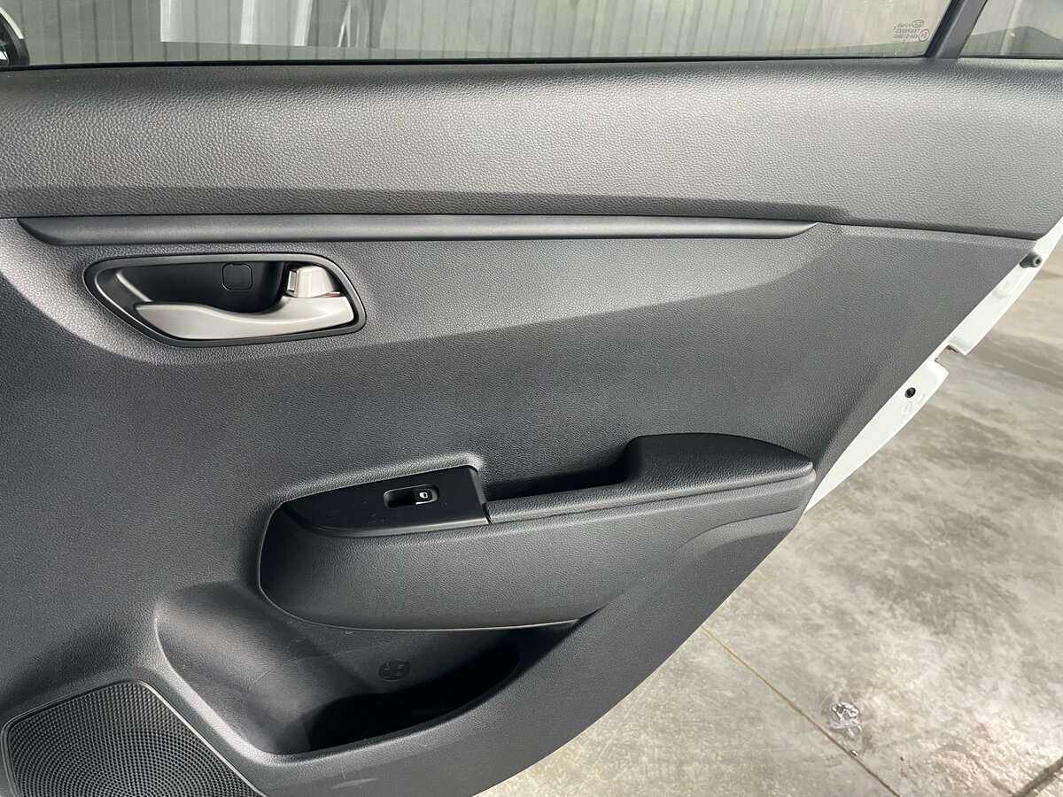 Kia Rio 2018 года с пробегом. Фото: #22