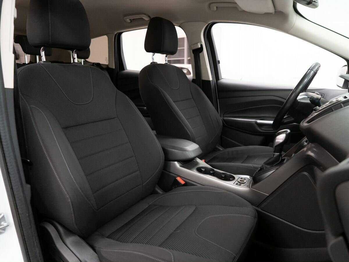 Ford Kuga 2014 года с пробегом. Фото: #8