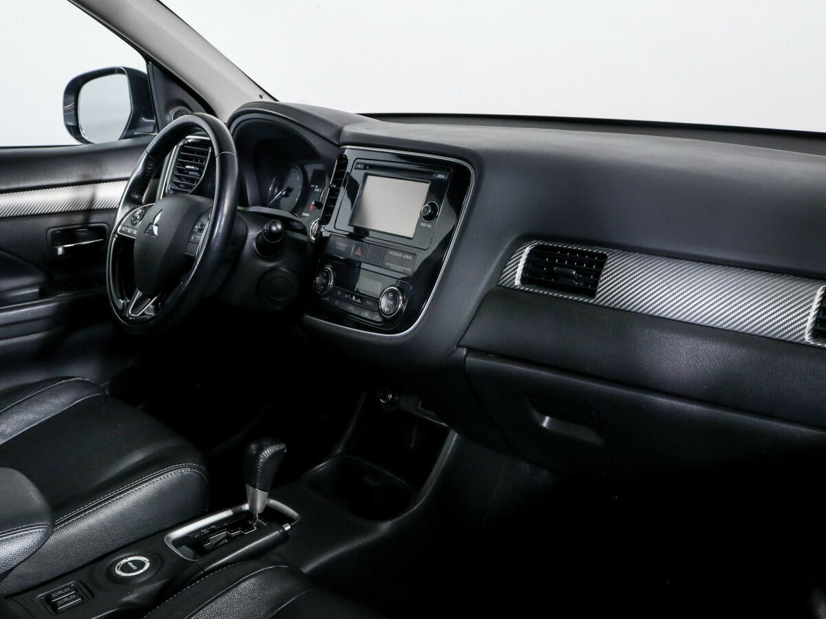 Mitsubishi Outlander 2015 года с пробегом. Фото: #8