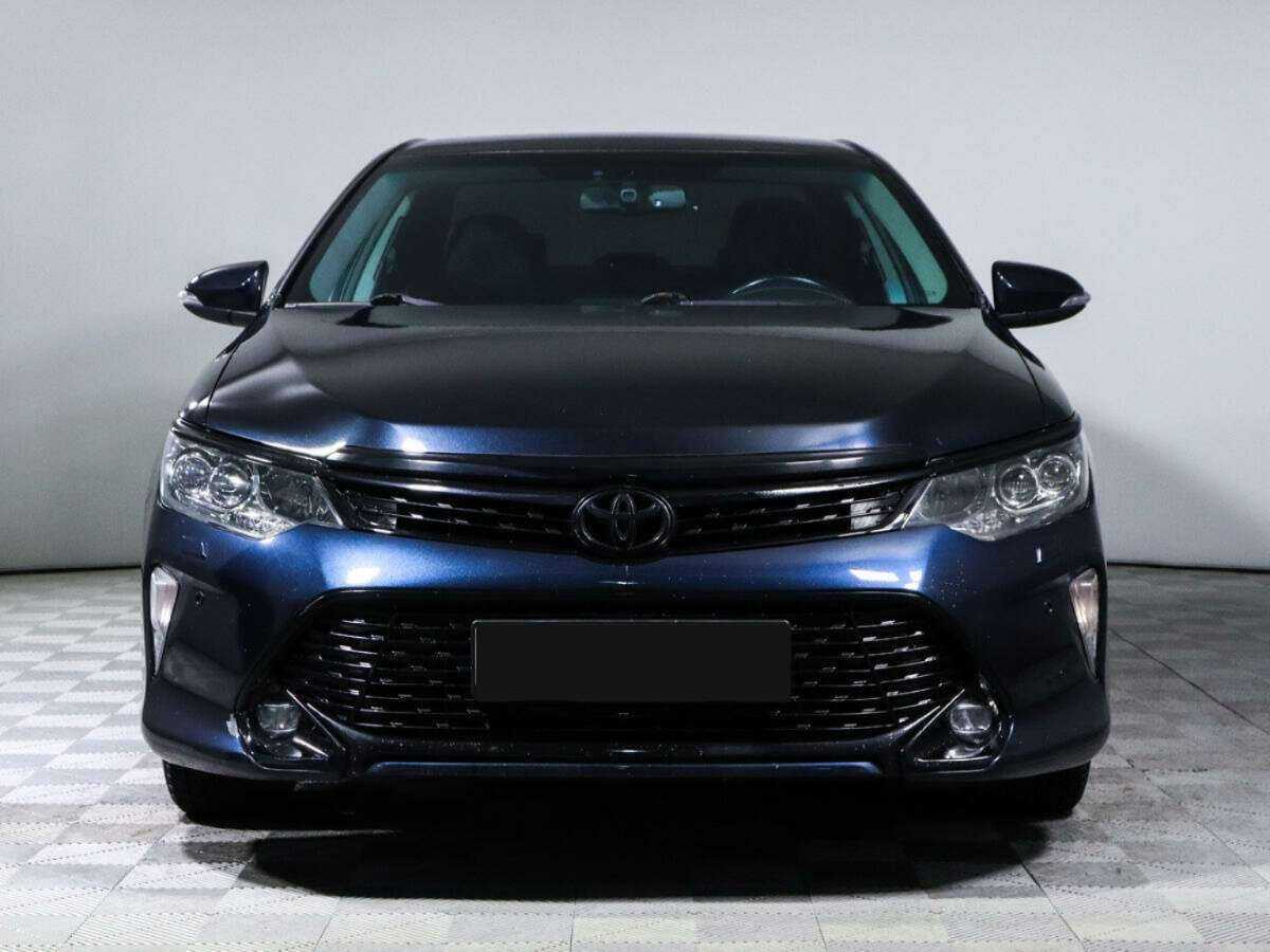 Toyota Camry 2017 года с пробегом. Фото: #1