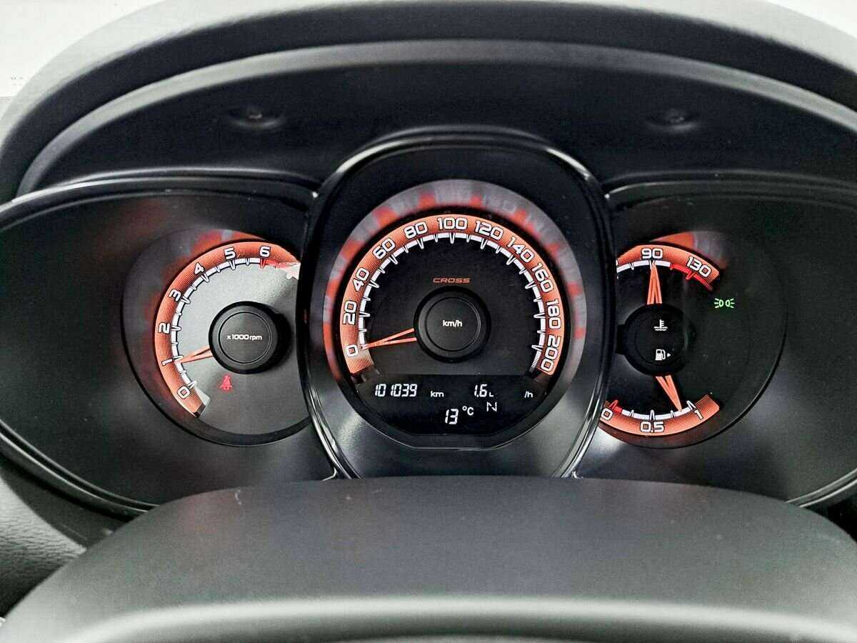 Lada (ВАЗ) Vesta 2019 года с пробегом. Фото: #10