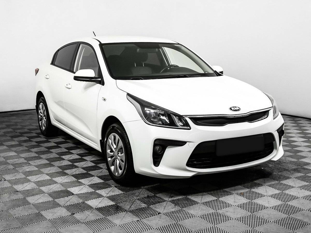 Kia Rio 2018 года с пробегом. Фото: #2