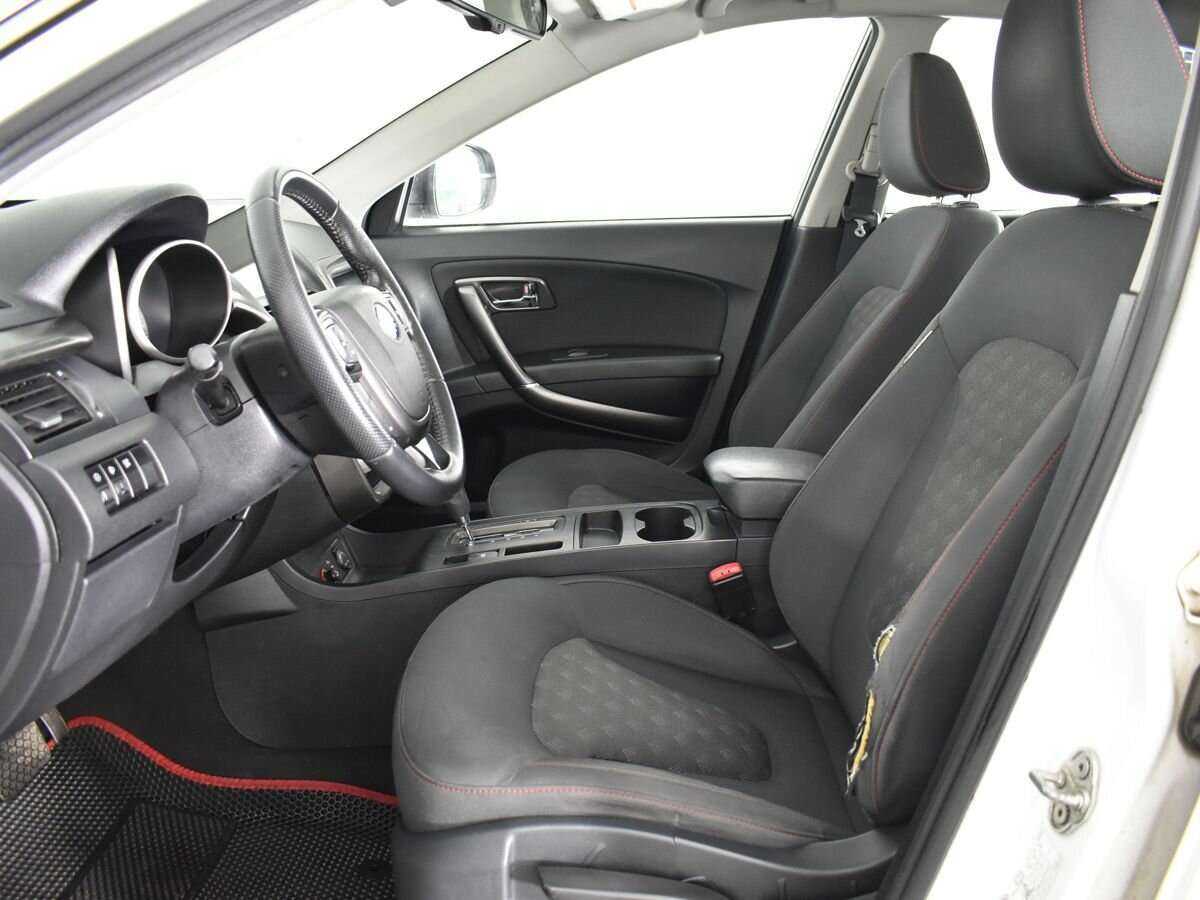 FAW Besturn X80 2017 года с пробегом. Фото: #9