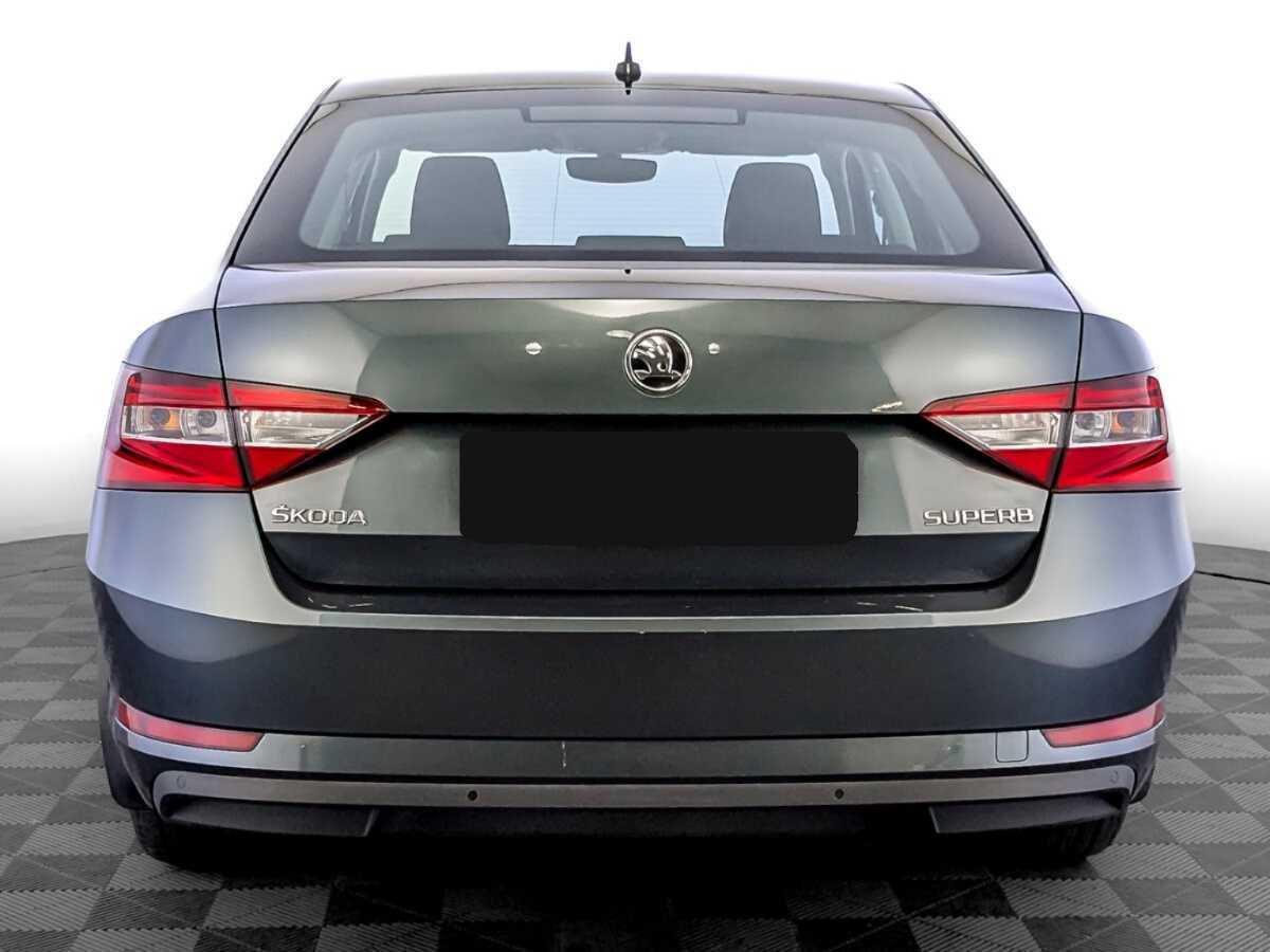 Skoda Superb 2019 года с пробегом. Фото: #5