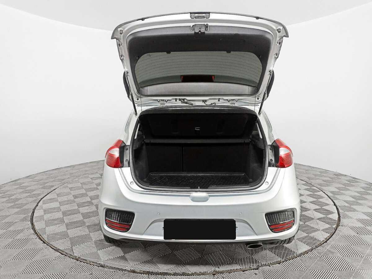 Kia Ceed 2018 года с пробегом. Фото: #9