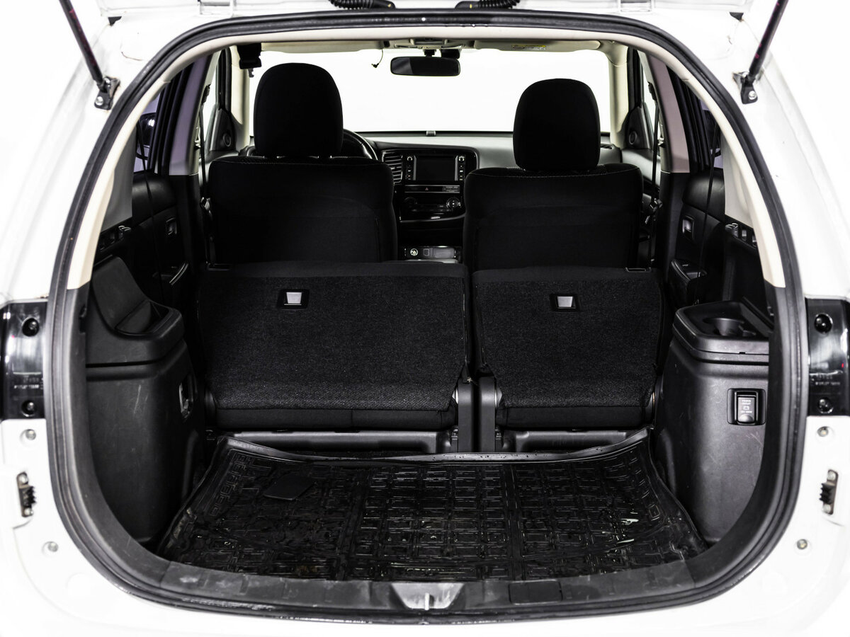 Mitsubishi Outlander 2018 года с пробегом. Фото: #22