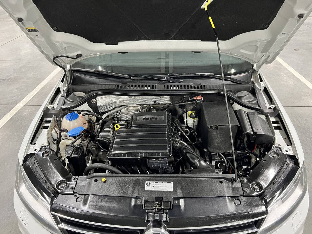 Volkswagen Jetta 2016 года с пробегом. Фото: #8