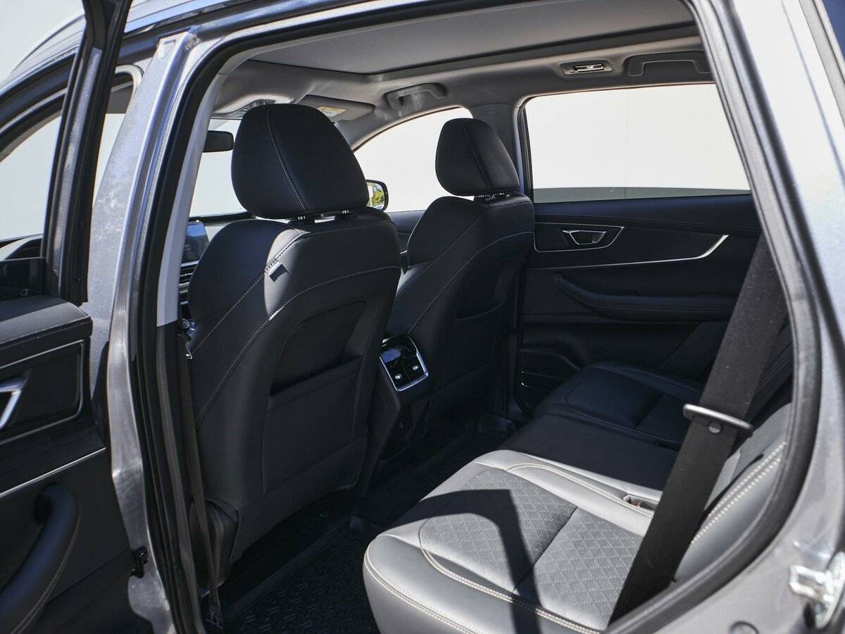 Chery Tiggo 8 2022 года с пробегом. Фото: #14