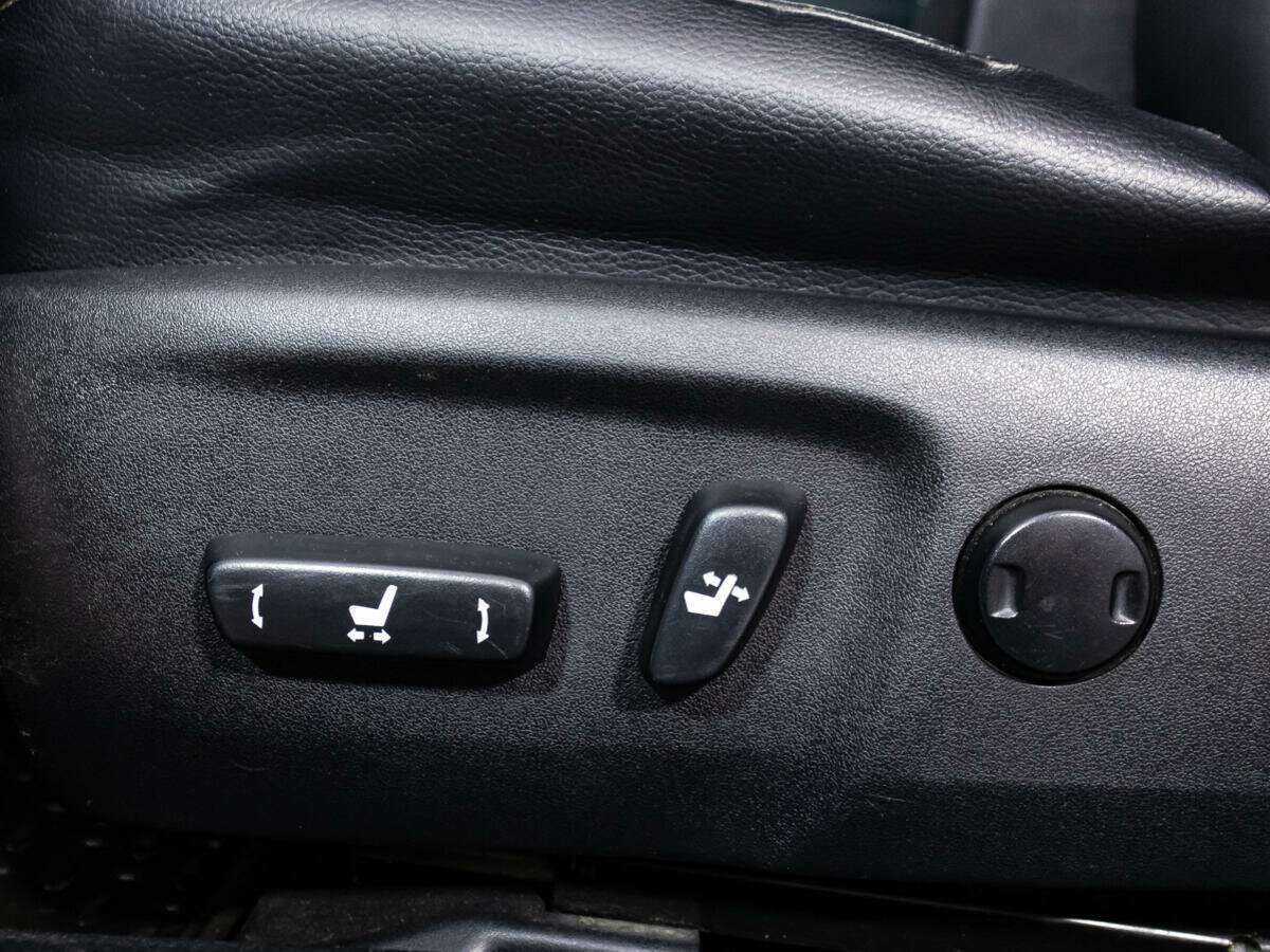 Toyota Camry 2012 года с пробегом. Фото: #14