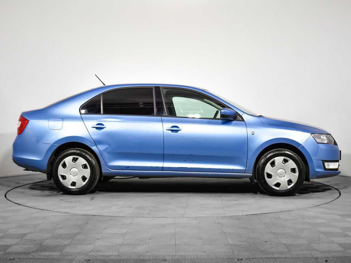 Skoda Rapid 2014 года с пробегом. Фото: #3