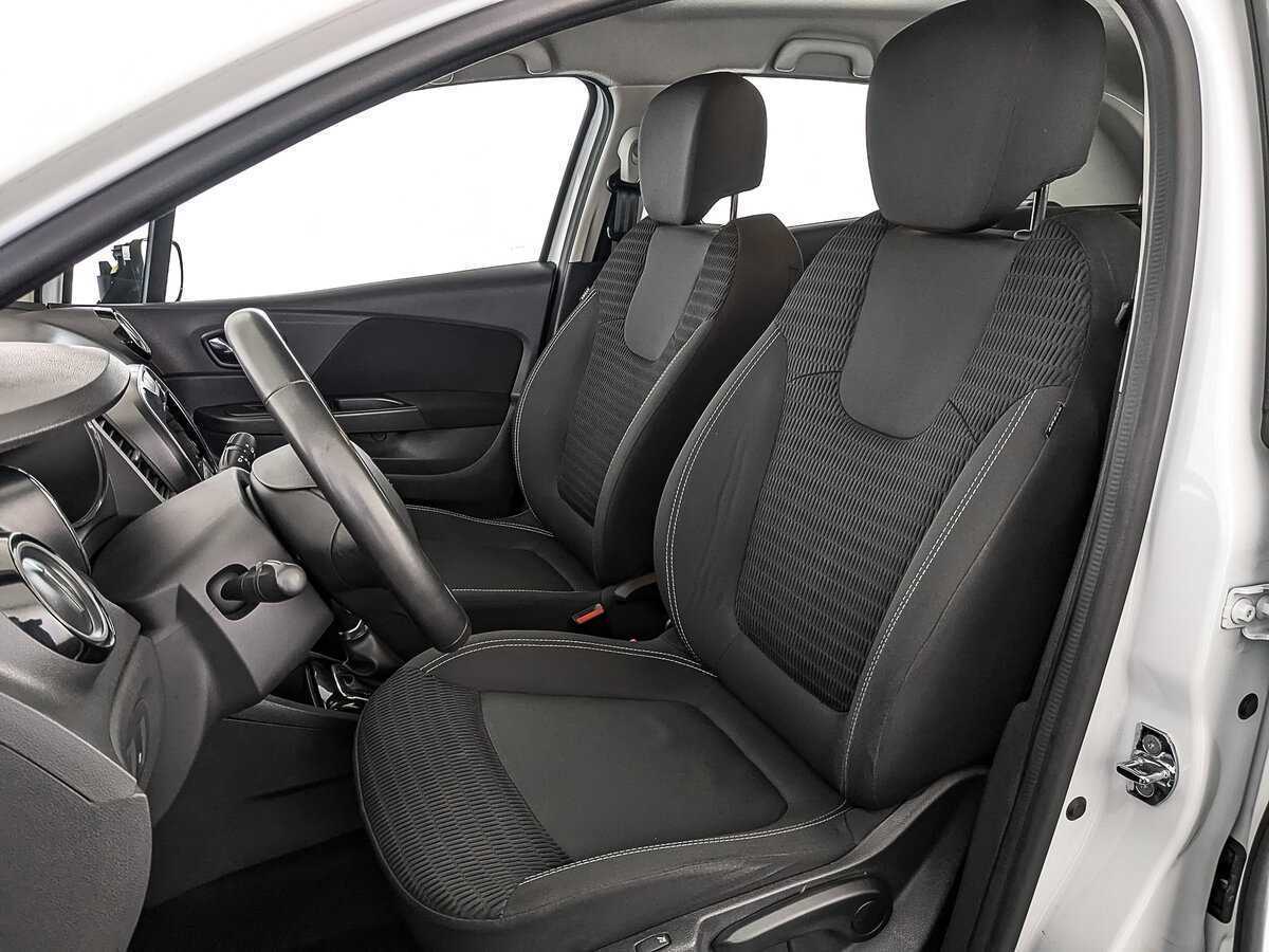 Renault Kaptur 2019 года с пробегом. Фото: #17