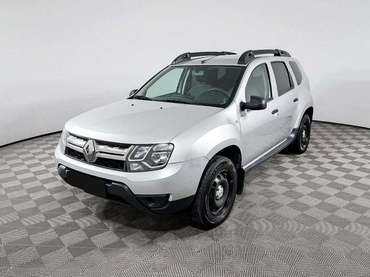 Renault Duster 2016 года с пробегом. Посмотреть фото