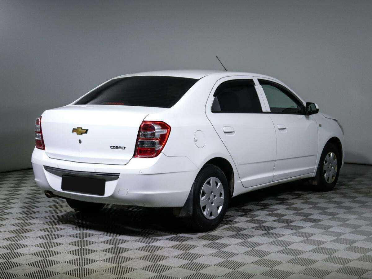 Chevrolet Cobalt 2020 года с пробегом. Фото: #3